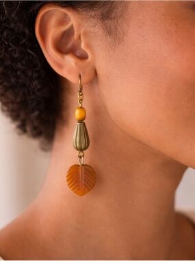 Amber Leaf Drop Earrings | Vintage Style | Warm Earthy Boho Jewelry